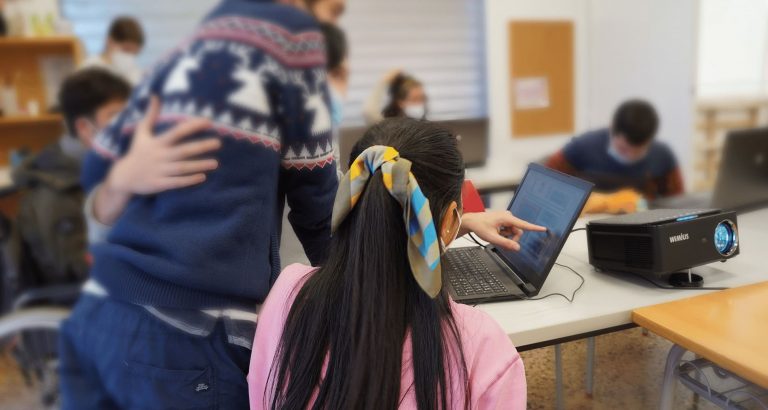 Donación equipos sothis Valencia